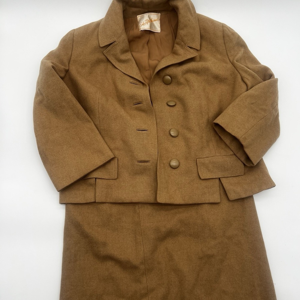 Vintage Saks Fifth Avenue 100% Camel Hair Skirt Suit‎ Tan Cropped Jacket 2pc Set - Picture 2 of 16